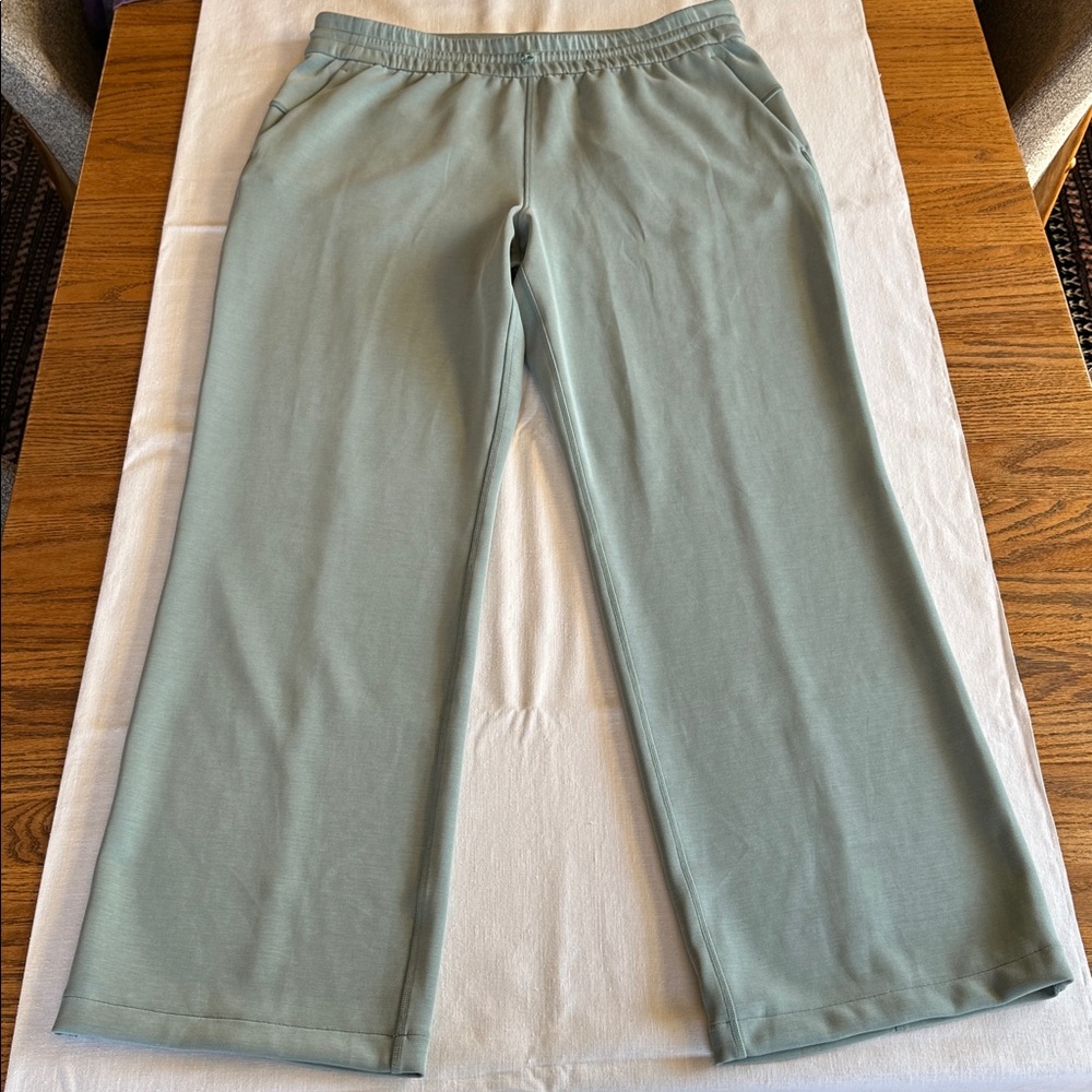 Lululemon Softstreme High-Rise Pant Grey Eucalyptus 14